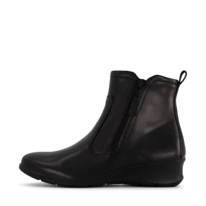 217143 Felicia Black