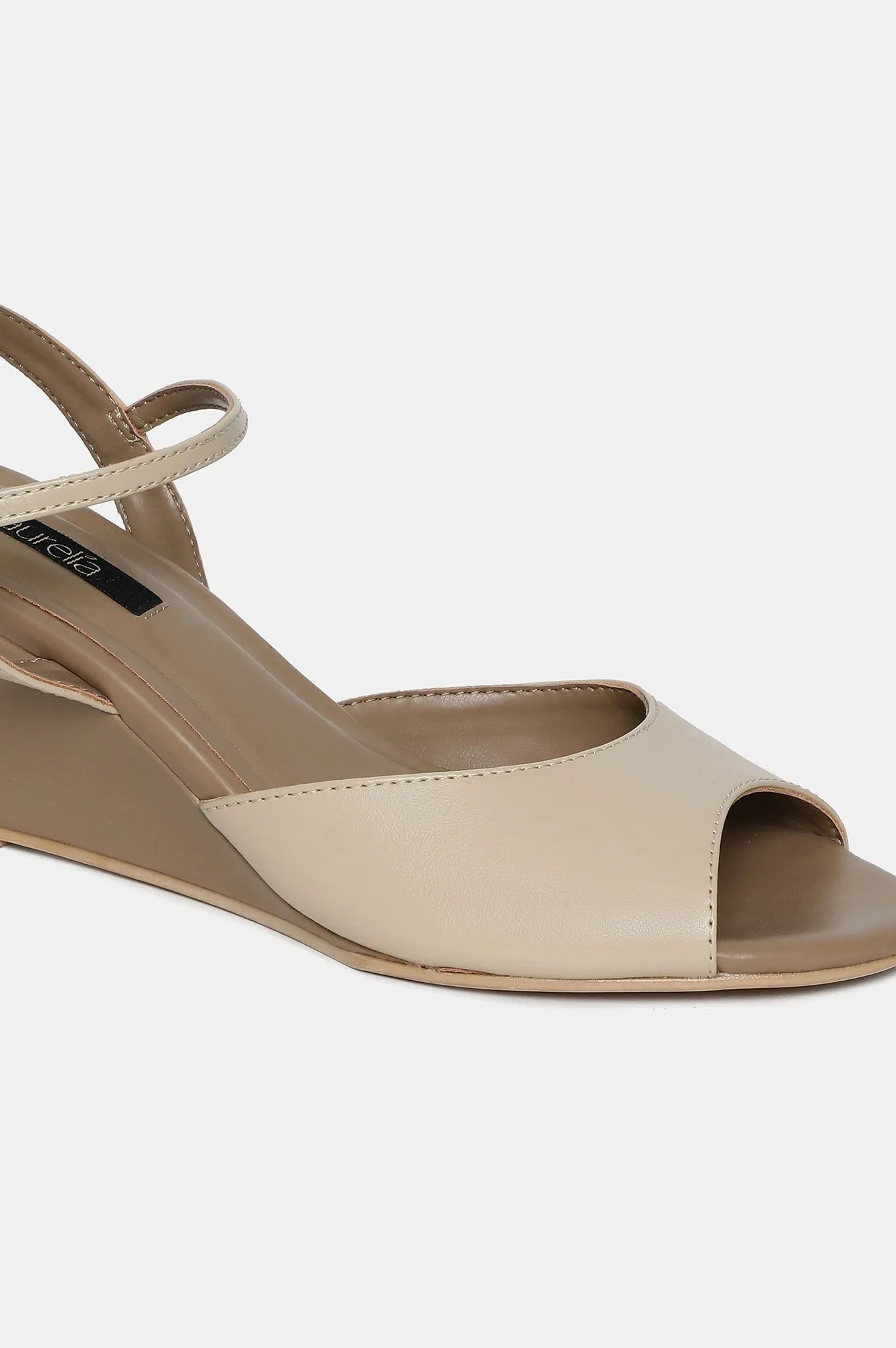 Beige Almond Toe Solid Wedge-ZHolly
