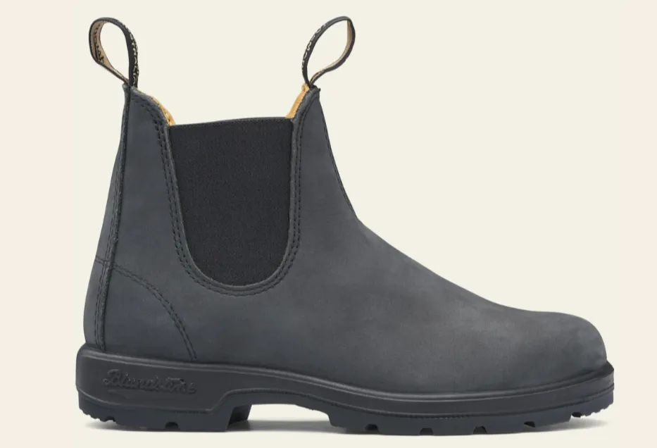 Blundstone Men's 587 Round Toe Chelsea Boot- Rustic Black
