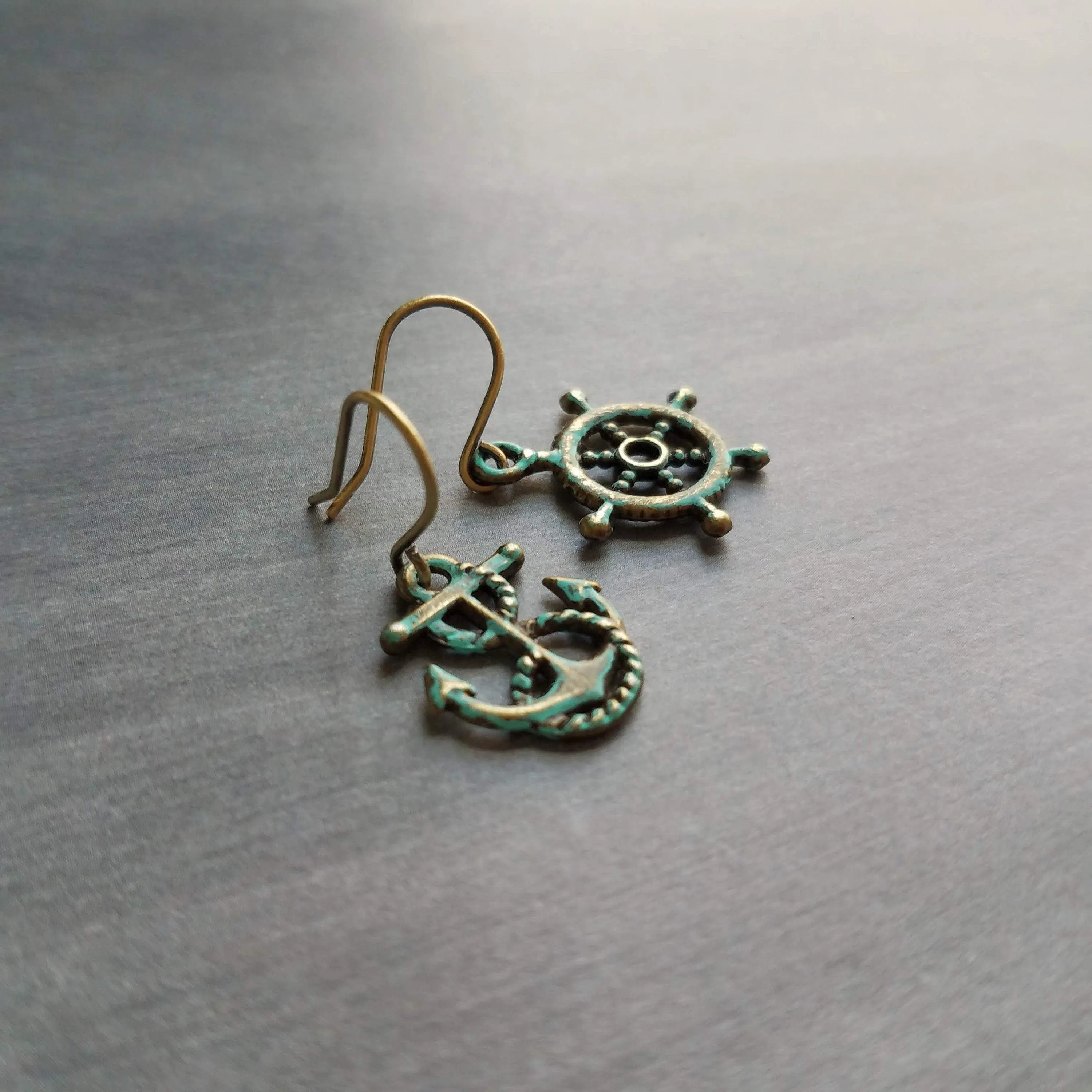 Boat Anchor Earring Set, wheel helm earring, boat earring, mismatched, nautical earring, patina earring, rustic bronze, blue green patina
