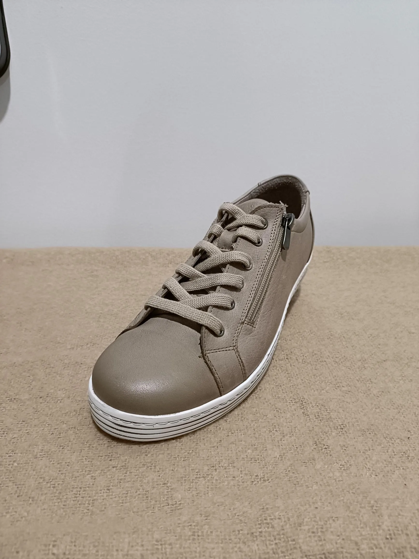 Cabello Unity Shoe