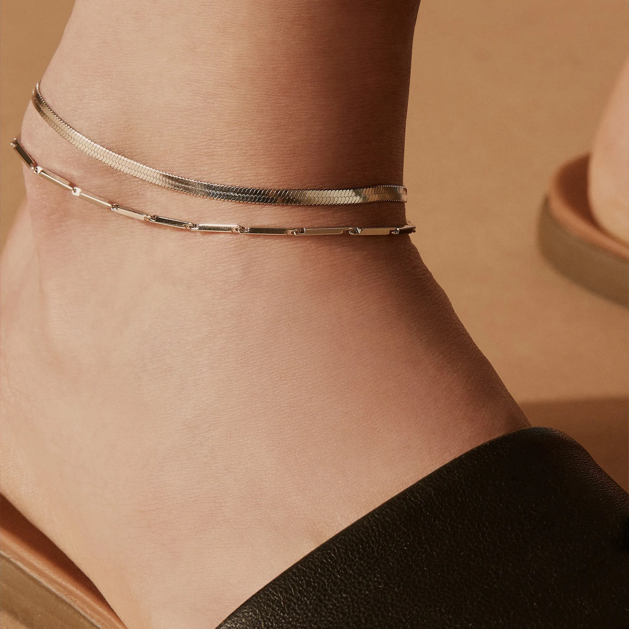 Carly ankle chain