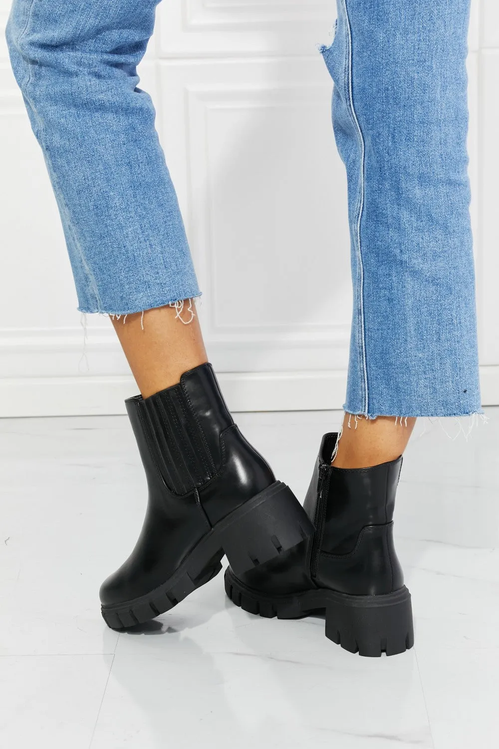 Chelsea Boots