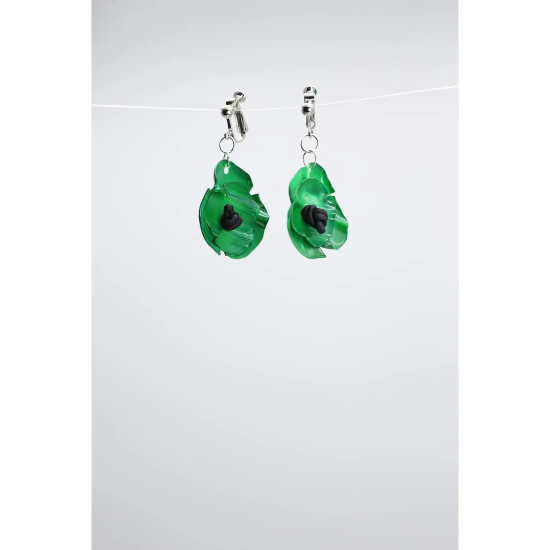 Clip on Hanging Poppy Flower Earrings - Green