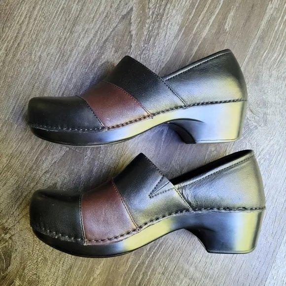 Dansko Tenley Leather Round Toe Heeled Clog Nappa Stripe