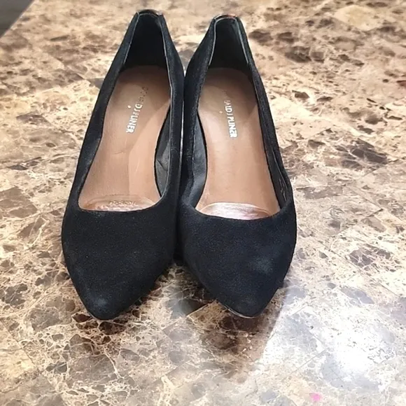 Donald J Pliner Ediee Black Suede Wedge Heel 8 made in Italy