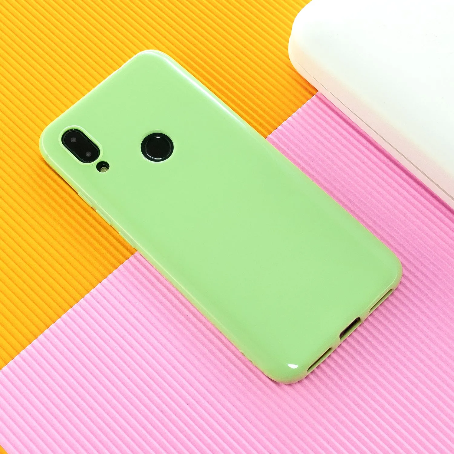 For Redmi 7/7A/Note 7/Note 7 Pro Cellphone Cover Overall Protection Soft TPU Anti-Slip Anti-Scratch Phone Case Milk white