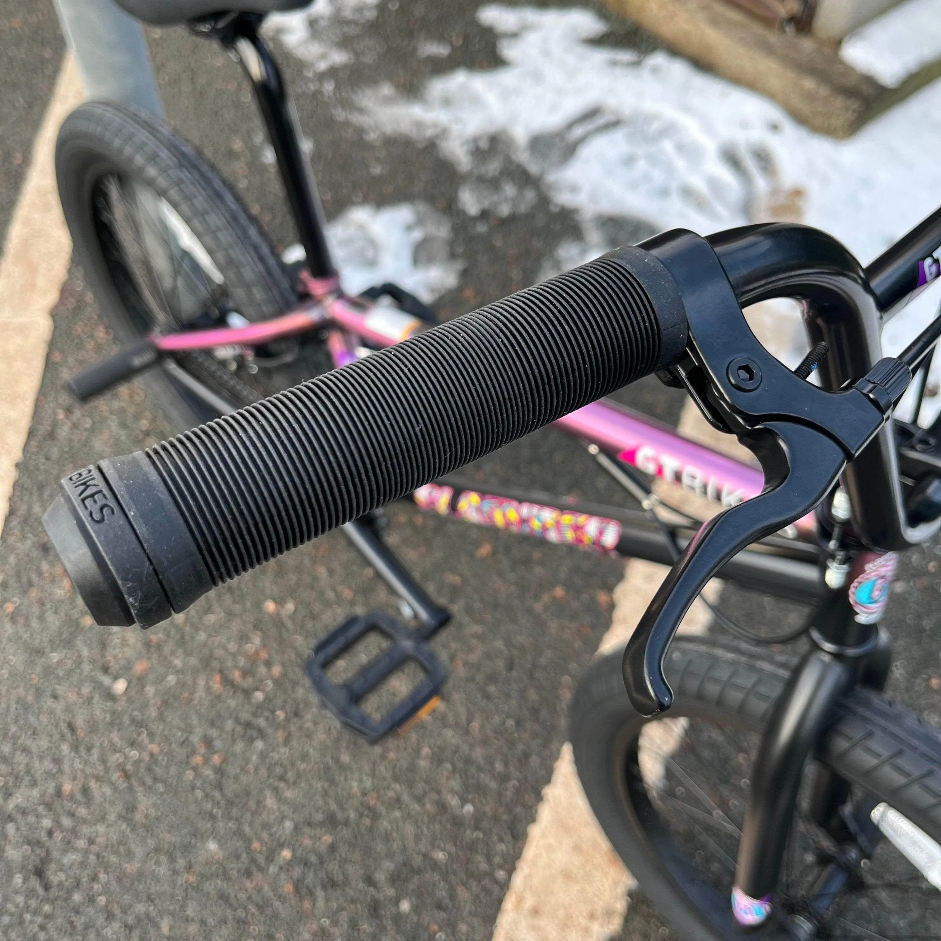 GT Slammer Mercado Bike Raspberry / Black Fade Flatland Edition