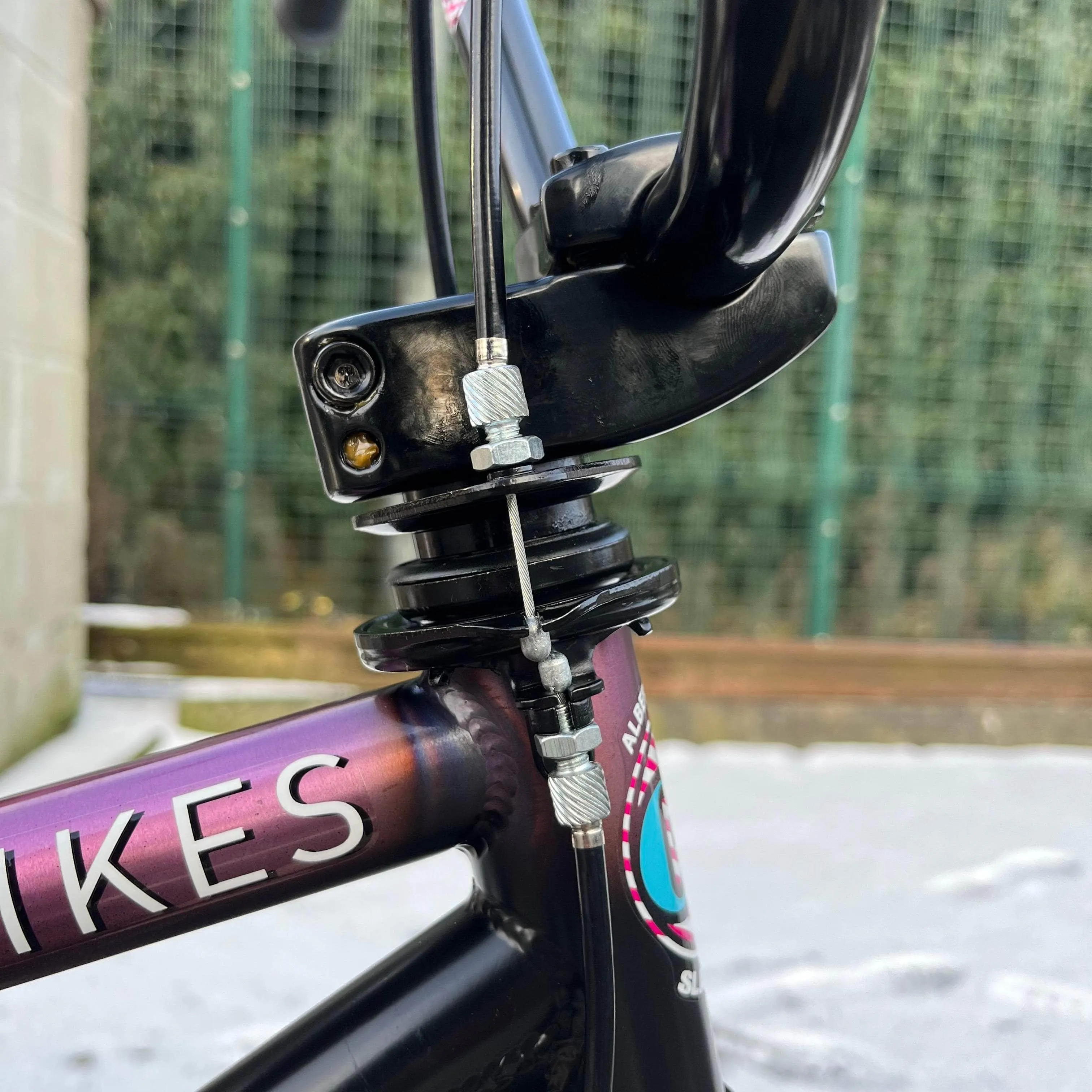 GT Slammer Mercado Bike Raspberry / Black Fade Flatland Edition