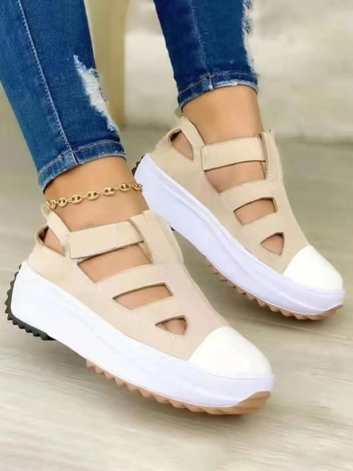 Hollow Breathable Canvas Platform Shoes