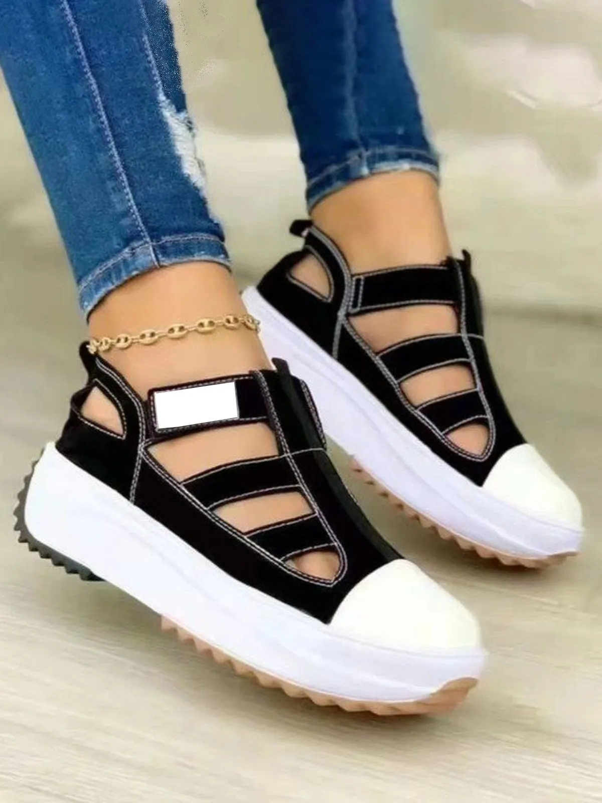 Hollow Breathable Canvas Platform Shoes