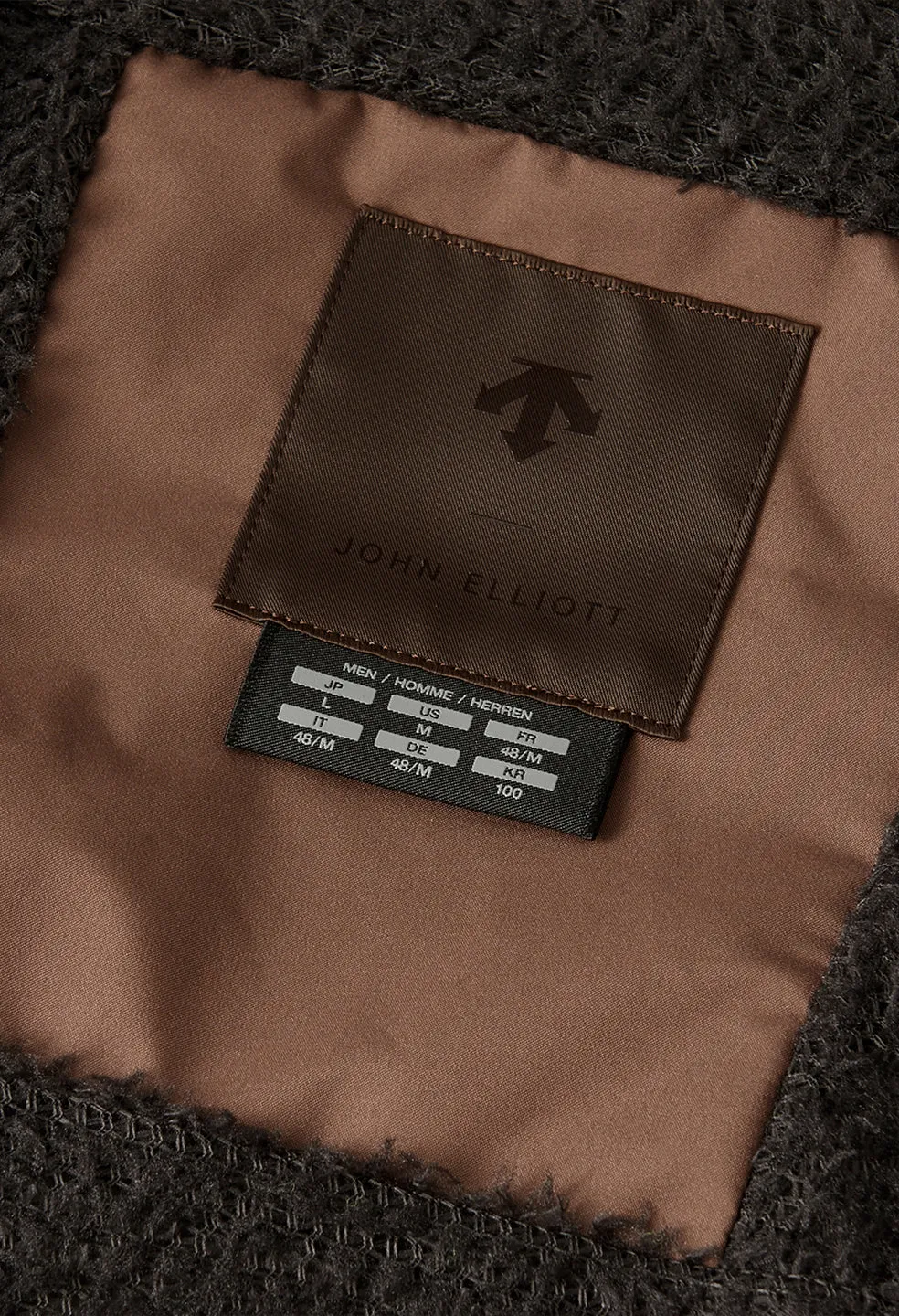 JOHN ELLIOTT X DESCENTE ALLTERRAIN SHELL JACKET / Chocolate