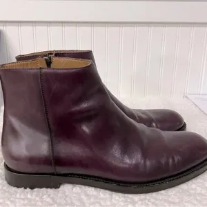 Men’s Jimmy Choo Leather Maroon Size 42 1/2 Size 9 US  pre owned. Normal wear