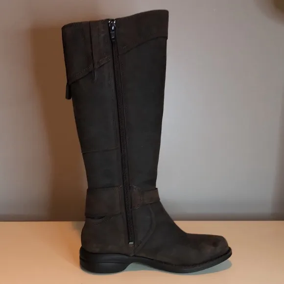 Merrell Women's Andover Tall Waterproof Boot