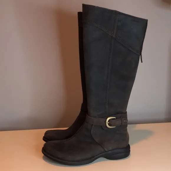 Merrell Women's Andover Tall Waterproof Boot