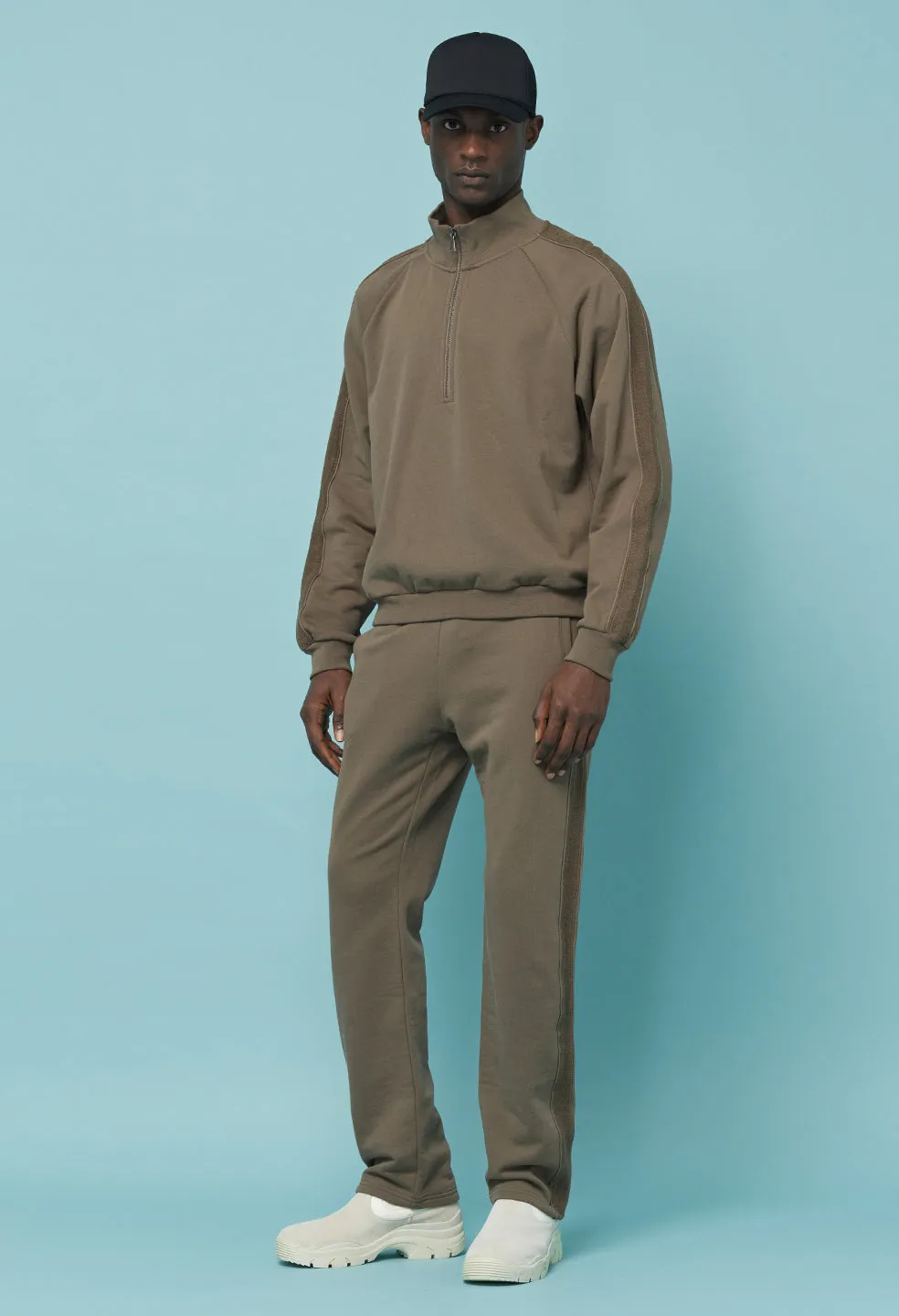 Munich Half Zip / Mocha