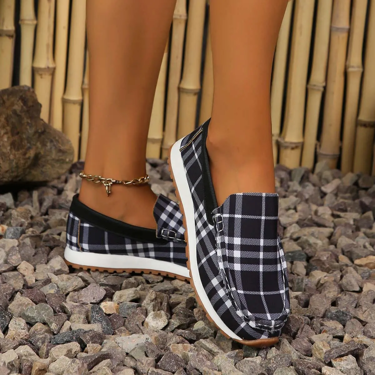 Plaid Round Toe Slip-Ons – Classic Comfort with Cozy Style