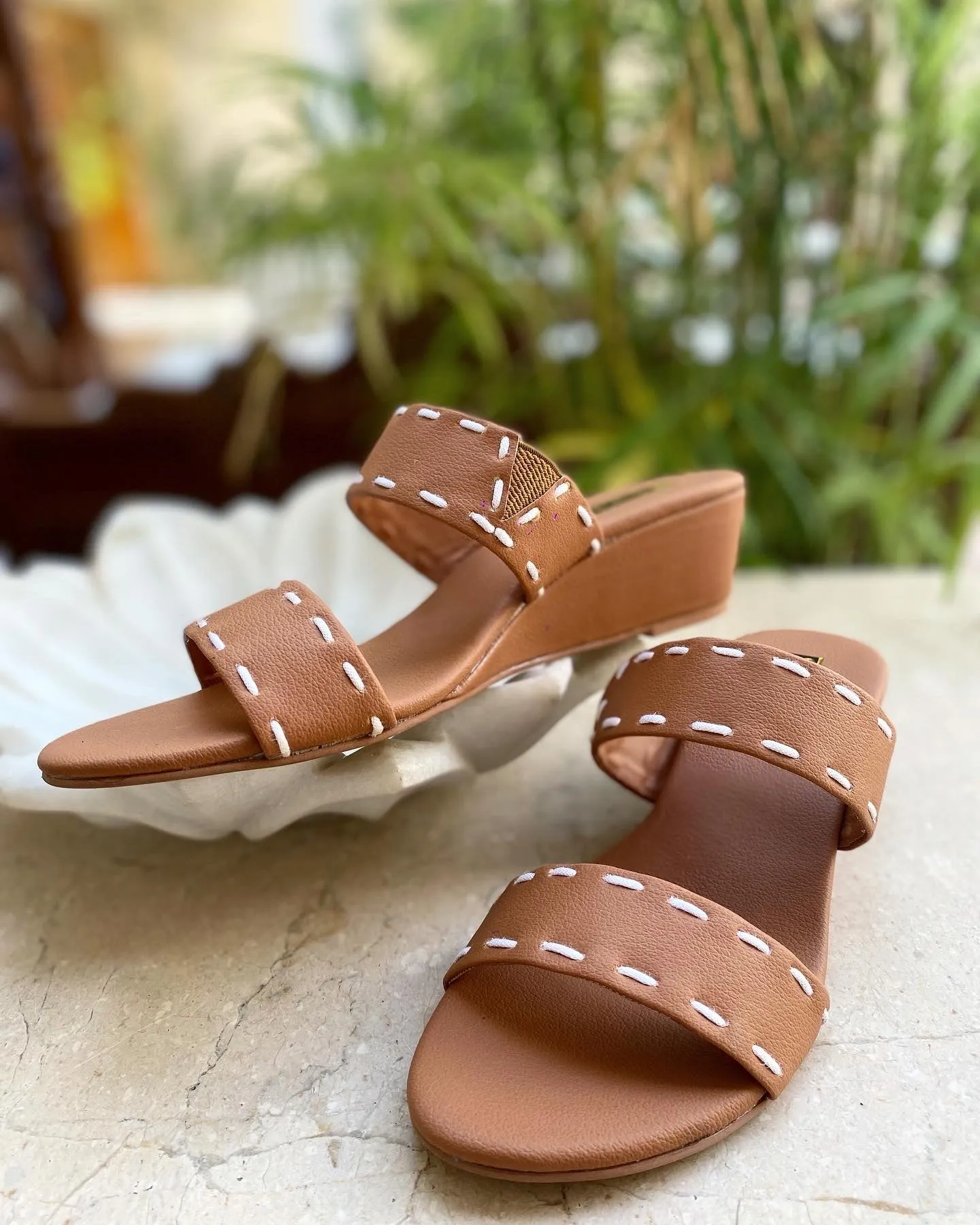 Sally wedges