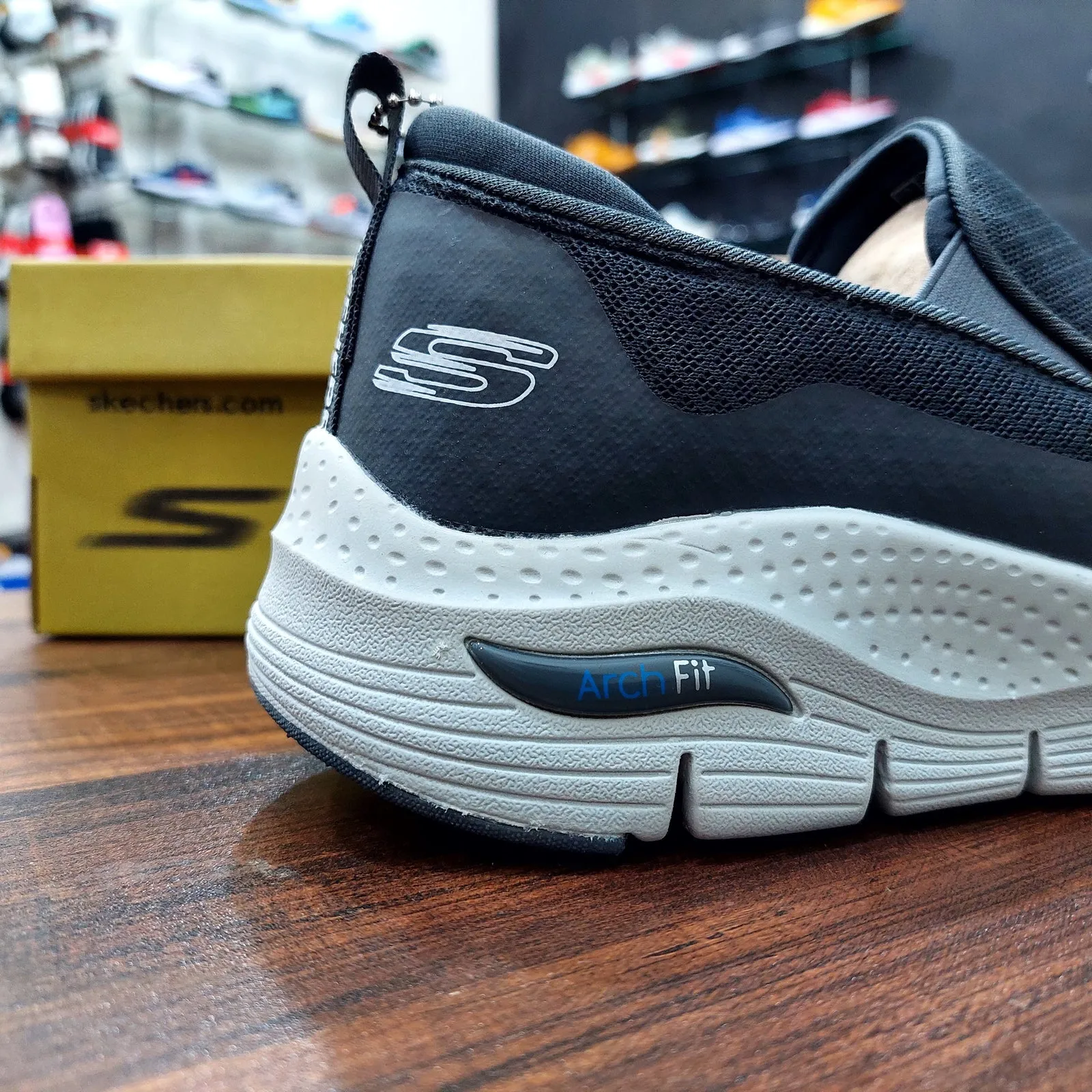 Sketcher Arch Fit Banlin "Grey"