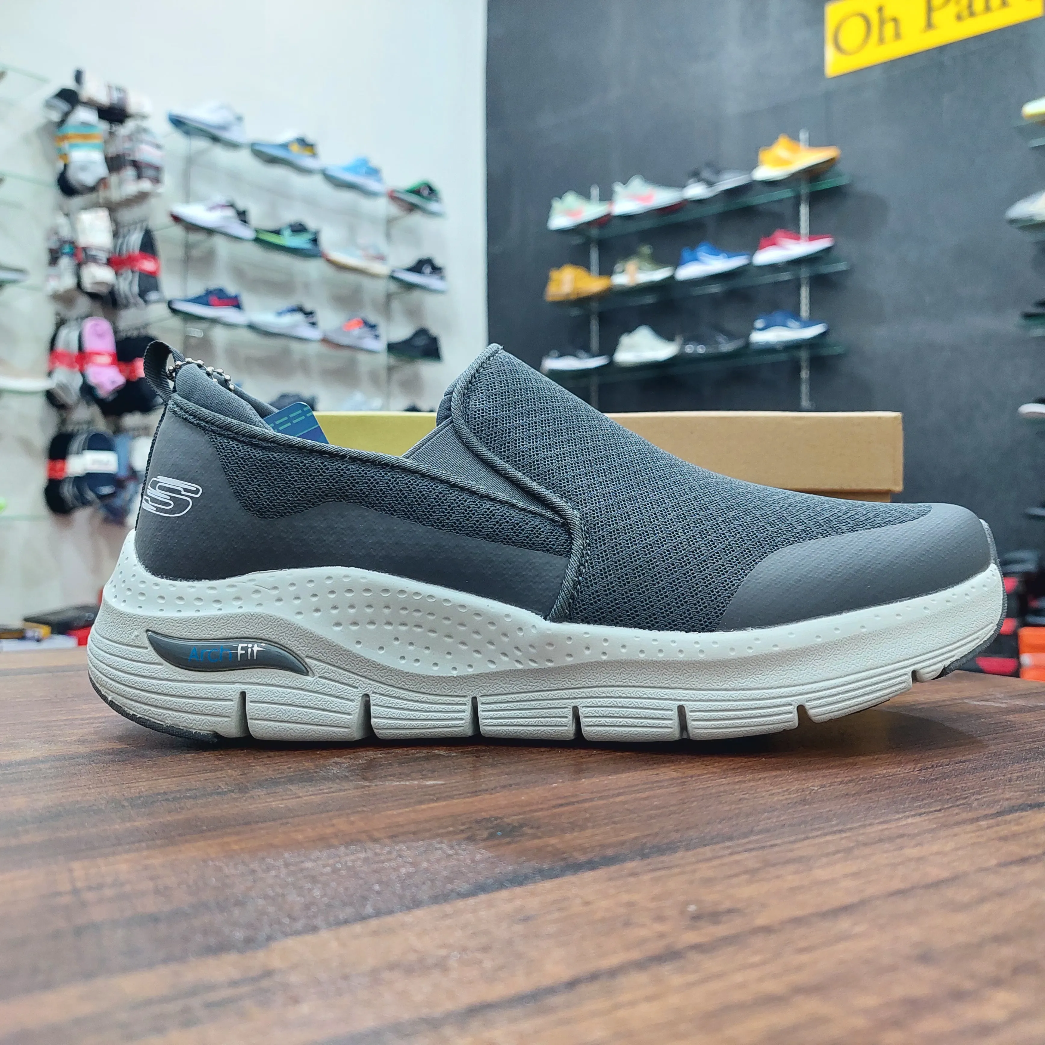Sketcher Arch Fit Banlin "Grey"