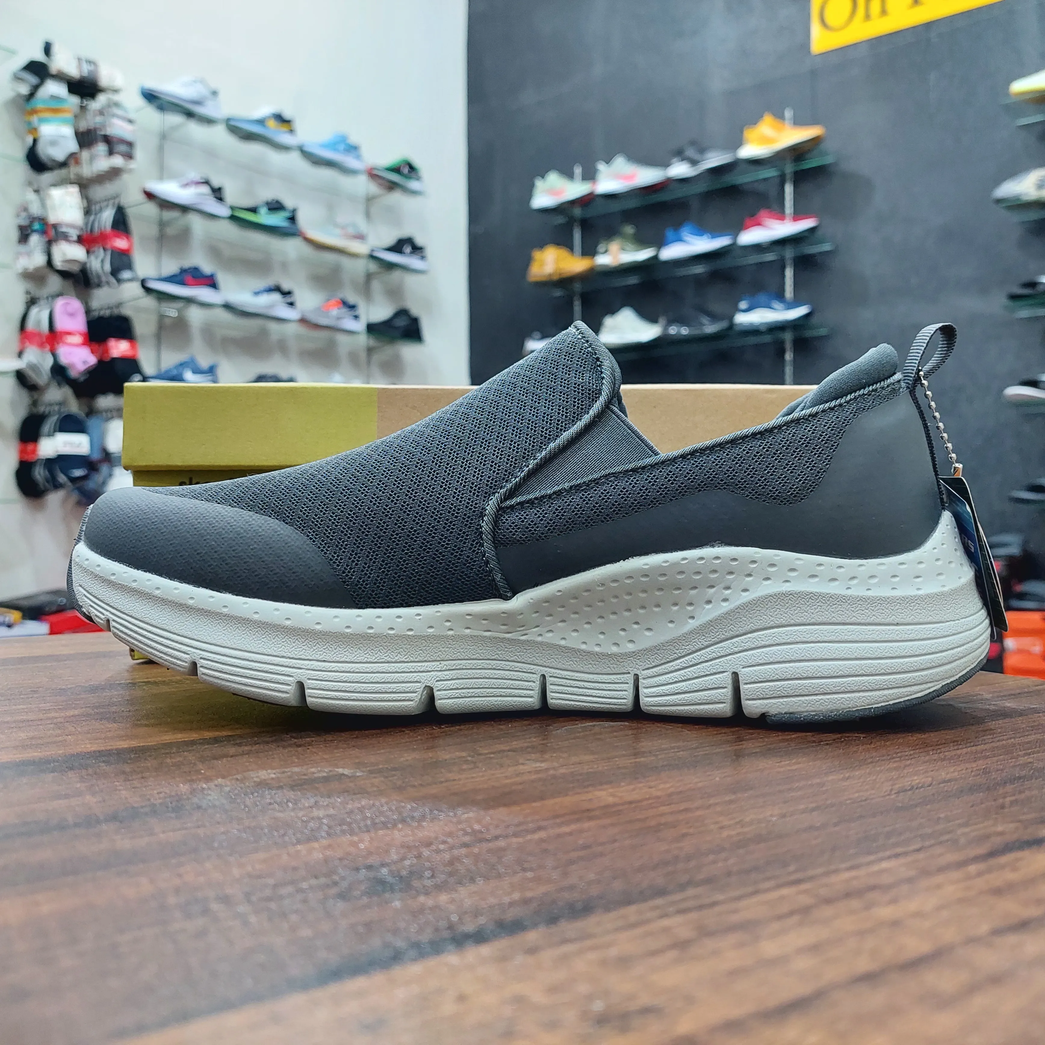 Sketcher Arch Fit Banlin "Grey"