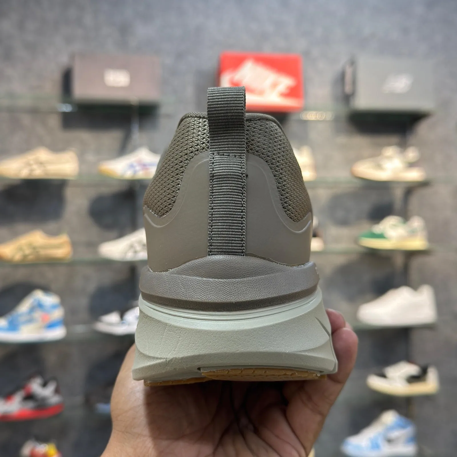 Sketcher Dlux Walker "Brown"