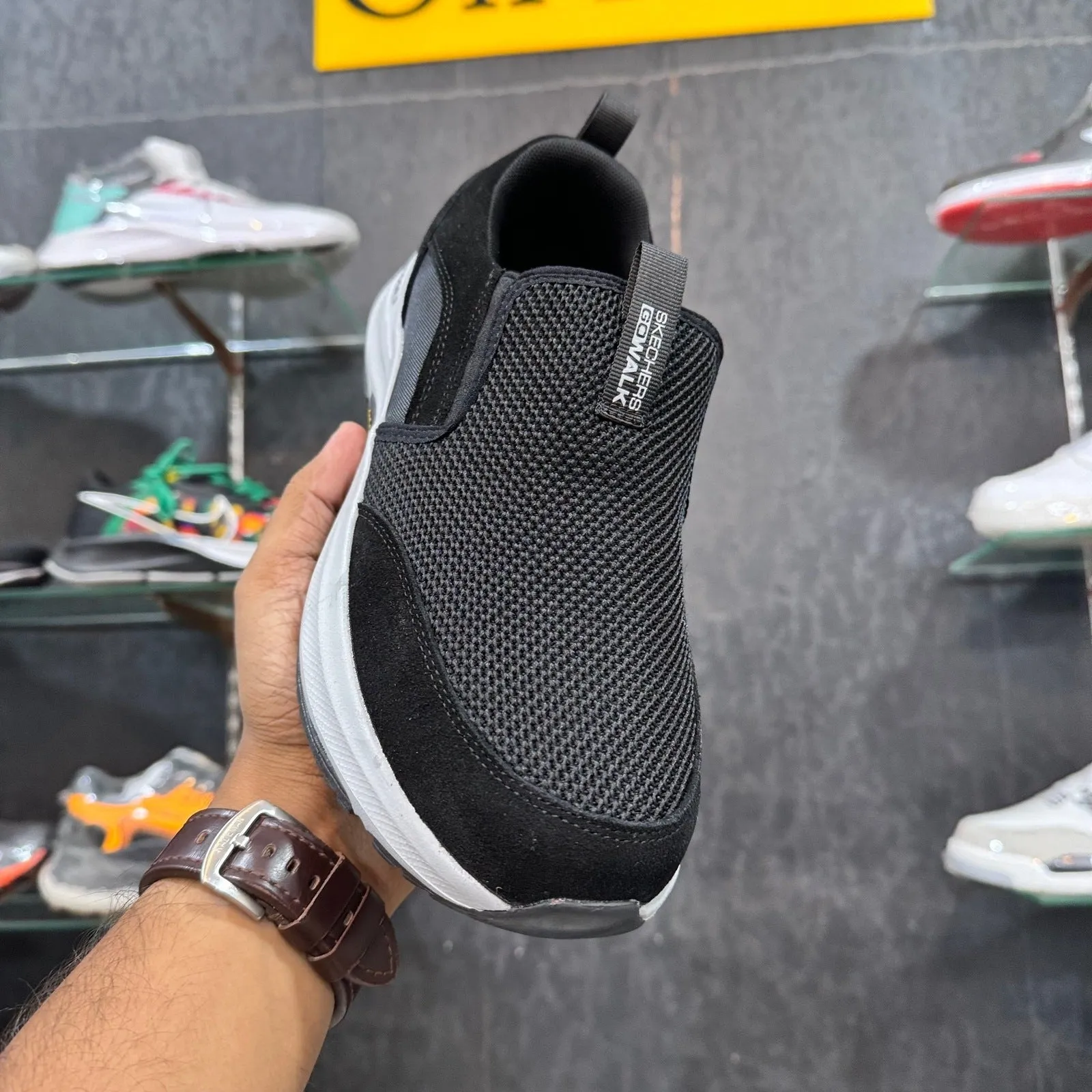 Sketcher Outdoor Go Walk Black White