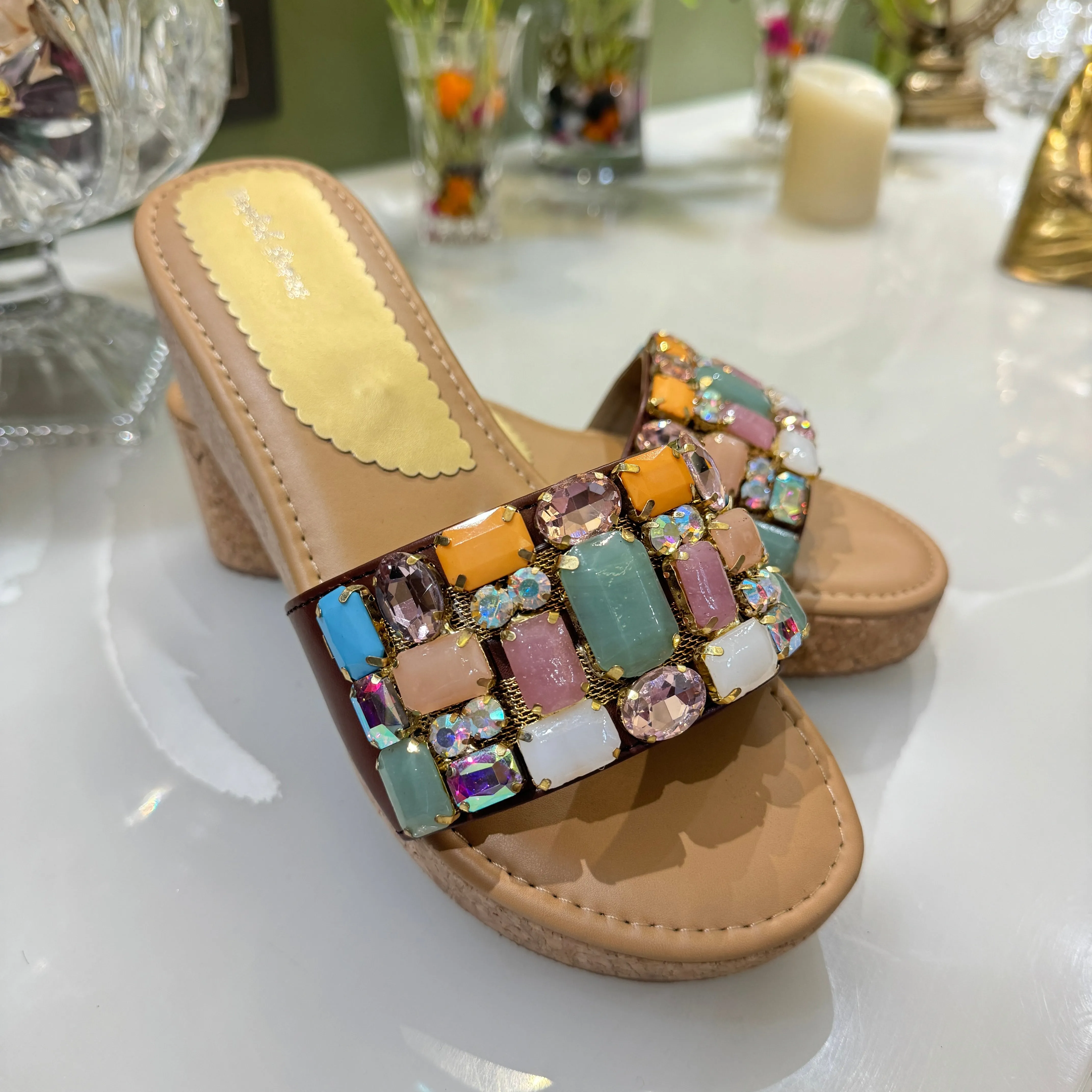 Solitaire Prism Luxe Wedges