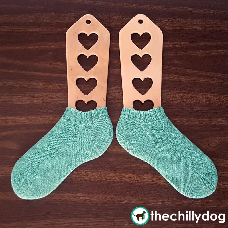 Switchback Socks: Knitting Pattern PDF
