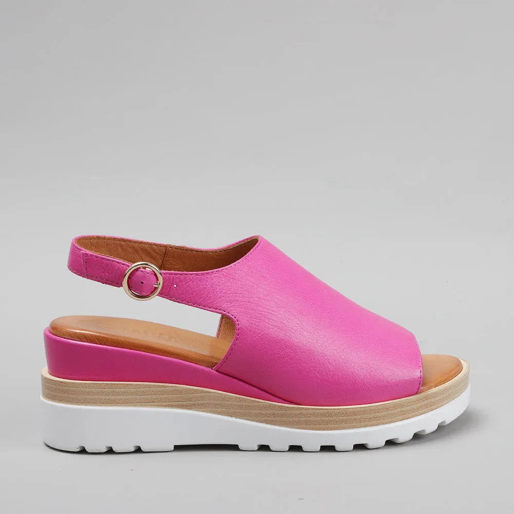 Thunder - Hot Pink